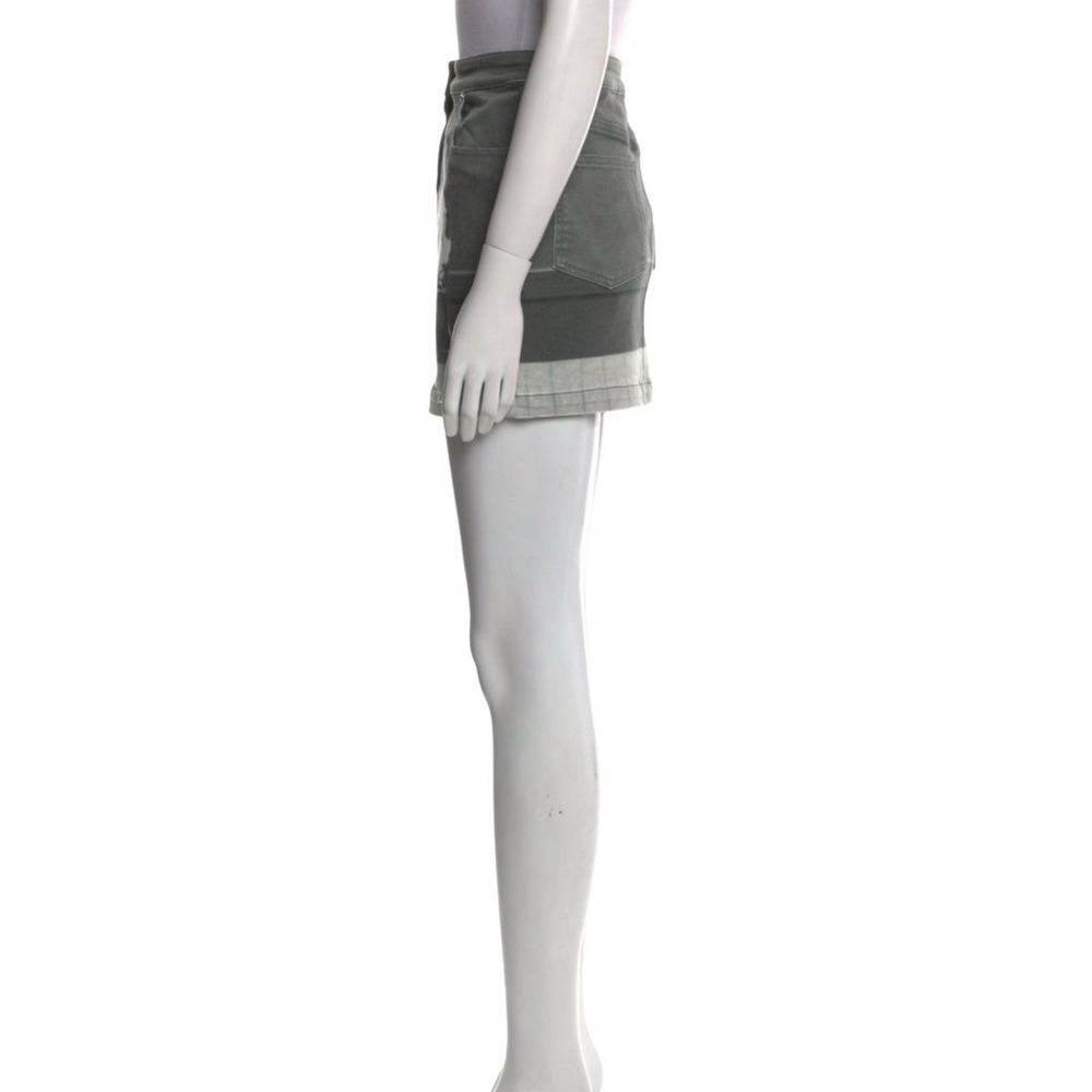 Burberry Grey Stretch Denim Victorian Portrait Print Mini Skirt.‎ US Size 4 NWT - Picture 6 of 12